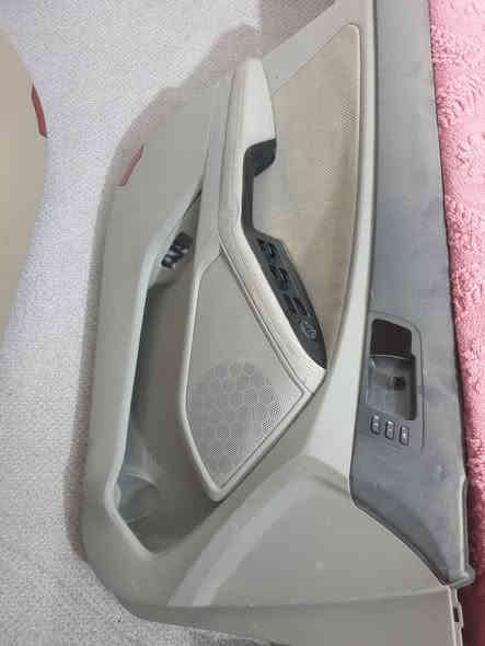 السلام عليكم
بطاين بيبان اوبتما مضلع
زوج بيجي مال الصدر والسايق تفصيخ
زوج رصاصي فقط صفحة السايق تفصيخ
تك اسود صفحة السايق
من موديل 11 لحد ال16 
نضاف كلش سعر التك ب 15 الف
مكان كربلاء ***********
