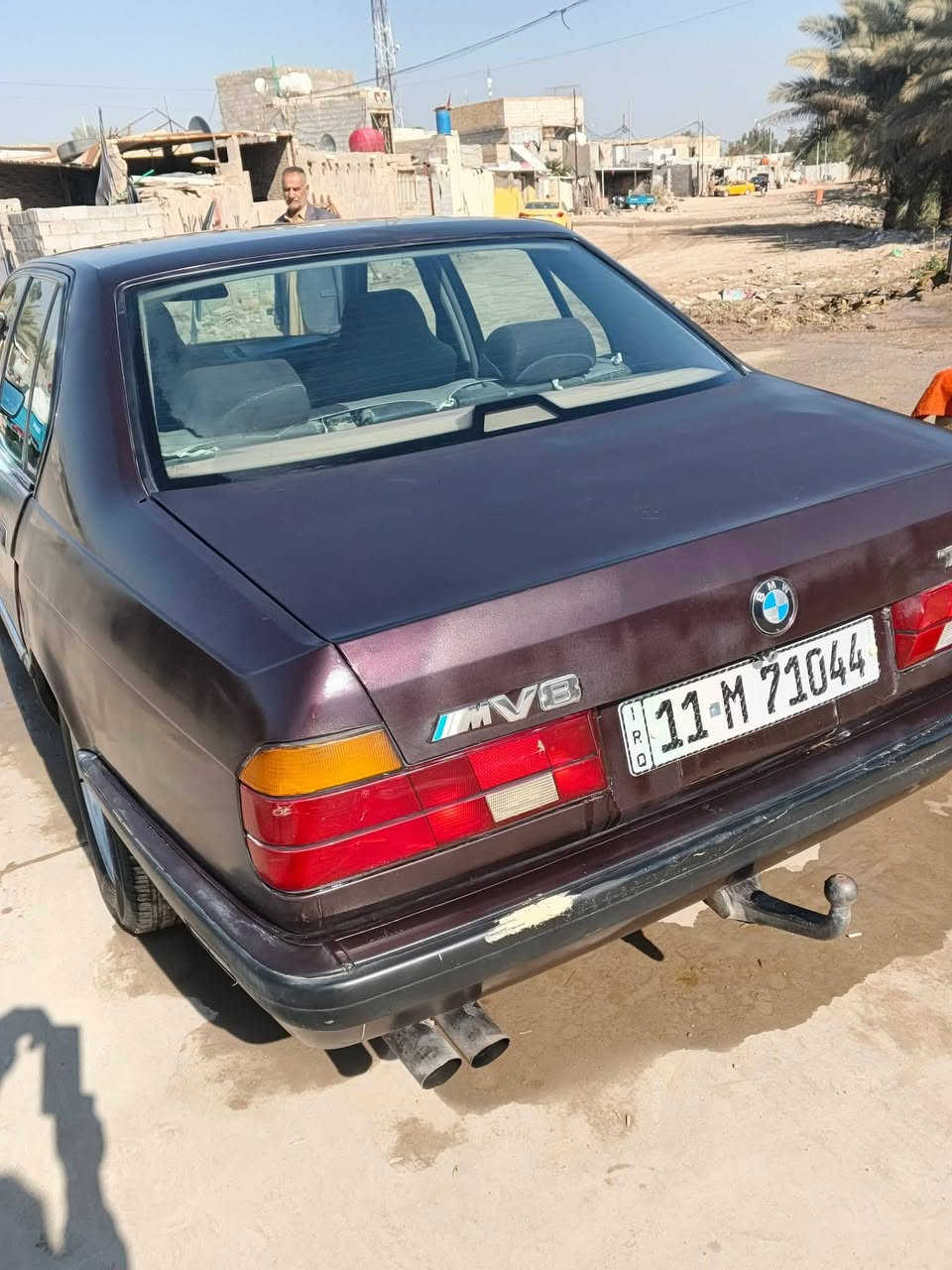 السلام عليكم بي ام دبليو حجم ٧٤٠ ٨ سلندر مسكر محركها بي تنقيص قليل كلش م ١٩٩٣ بغداد الجديد ألسعر ٦٠ وبيها مجال حك الجيه *********** *********** مكاني بابل
