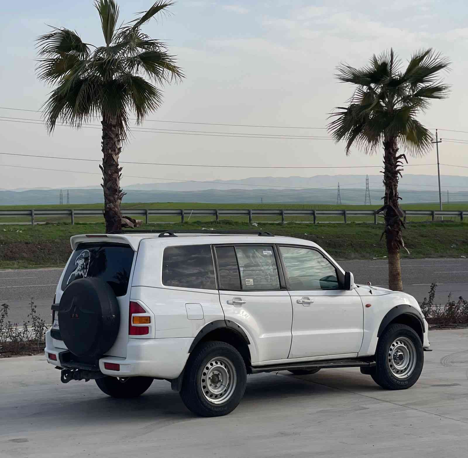 باجيرو موديل 2001 السياره نضيفه رقم اربيل شرط التحويل مكانها موصل رقم التلفون *********** ترهم مراوس و بيع ادفع سعر ب الي يرضي الله
