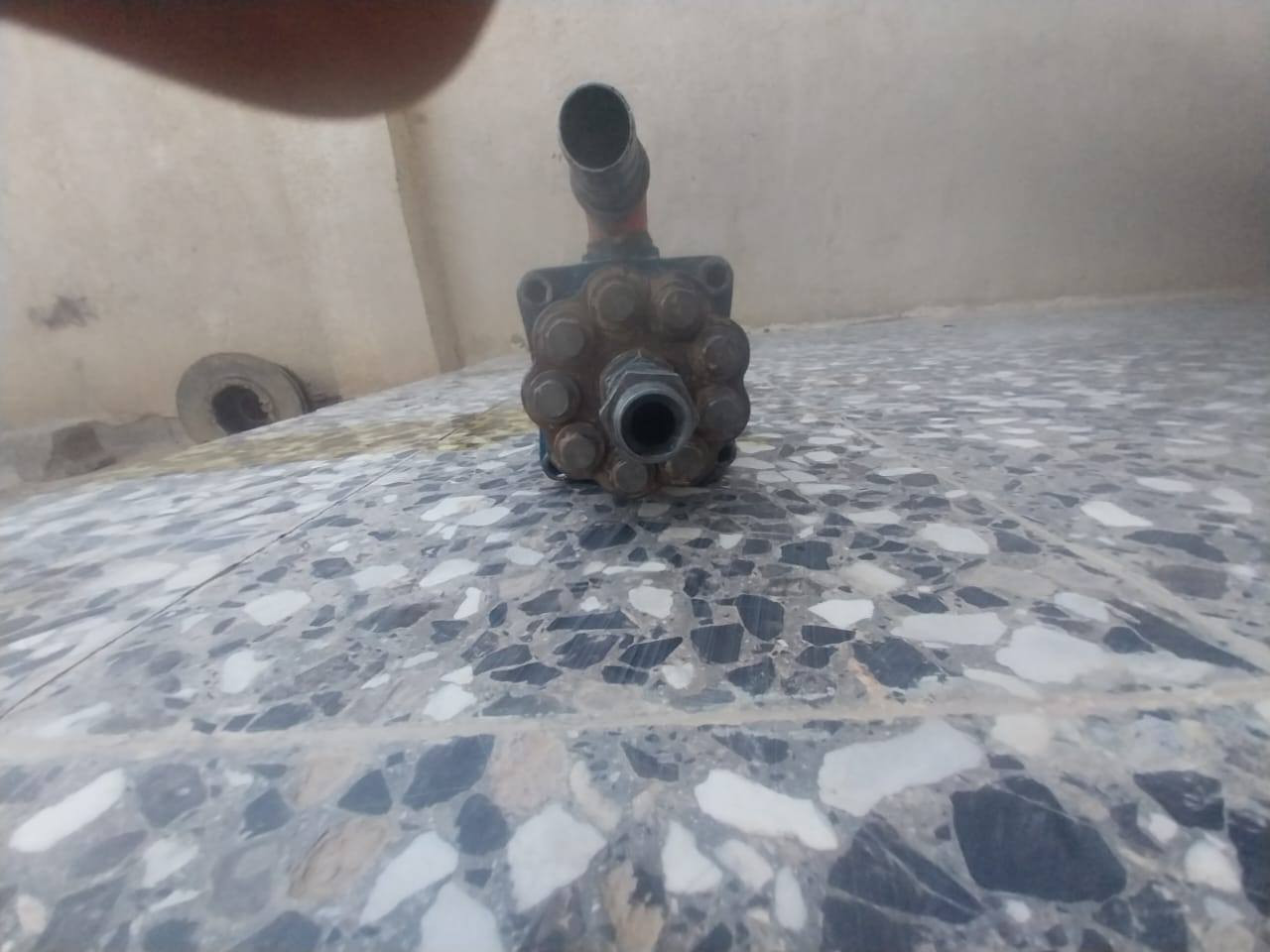 مضخه كرين حجم ٨٥ اصليه شرط الشغل للبيع اي ستفسار تصل ***********
