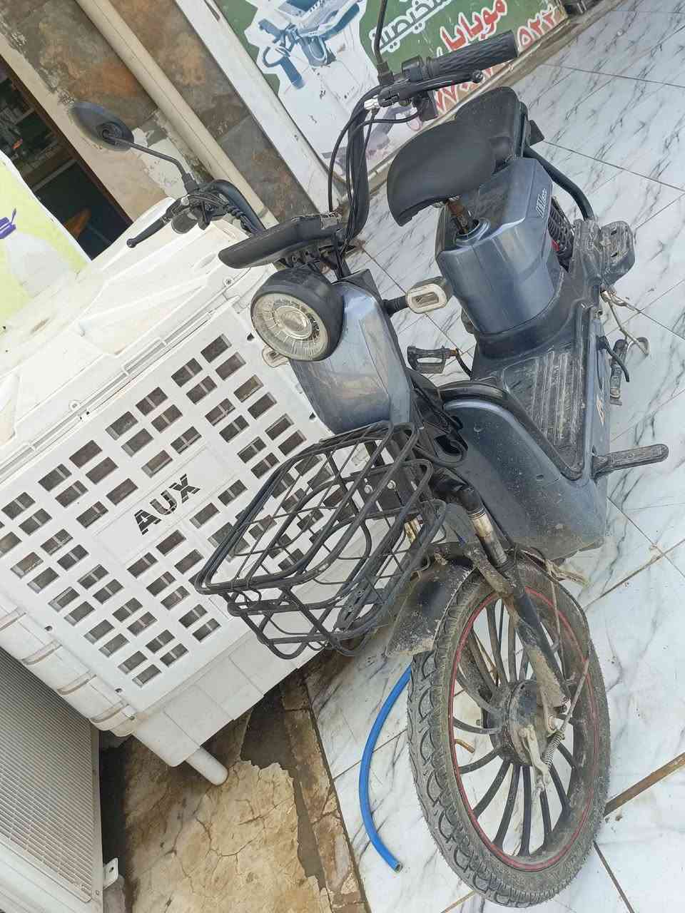 السلام عليكم
دراجه شحن 2025
مستخدمه شي قليل
بصمه وتشغل عن بعد
كلشي ما ناقصه
السعر 400وبي مجال
للاستفسار عل خاص او عل رقم ***********
