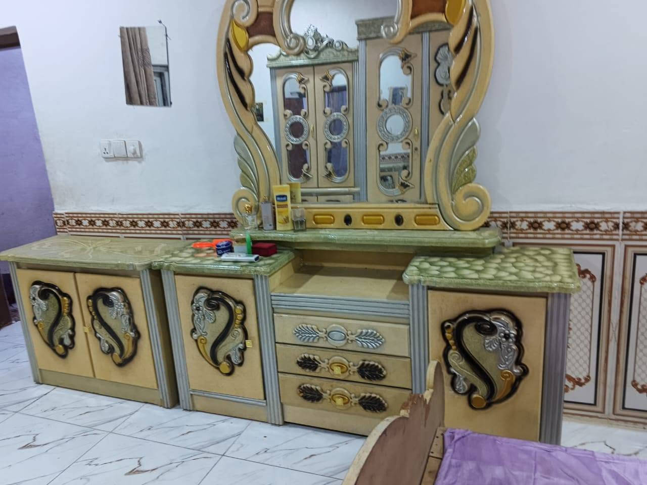 السلام عليكم غرفه نجاره عراقيه جديده كلش مثل مواضح بصوره مكاني ناصريه حي ارديدو  900وبيه مجال


**إذا كنت صاحب هذا الإعلان وتريد حذفه لأي سبب، رجاءا أرسل رسالة إلى الدعم الفني**