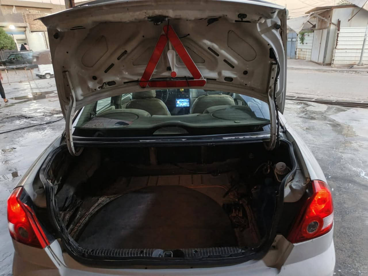 شوفرليت لومينا6سلندر2004 اريد مراوس باوبتره شعندك نزل اجيك خاص سعرها 45مكانها بغداد
***********
