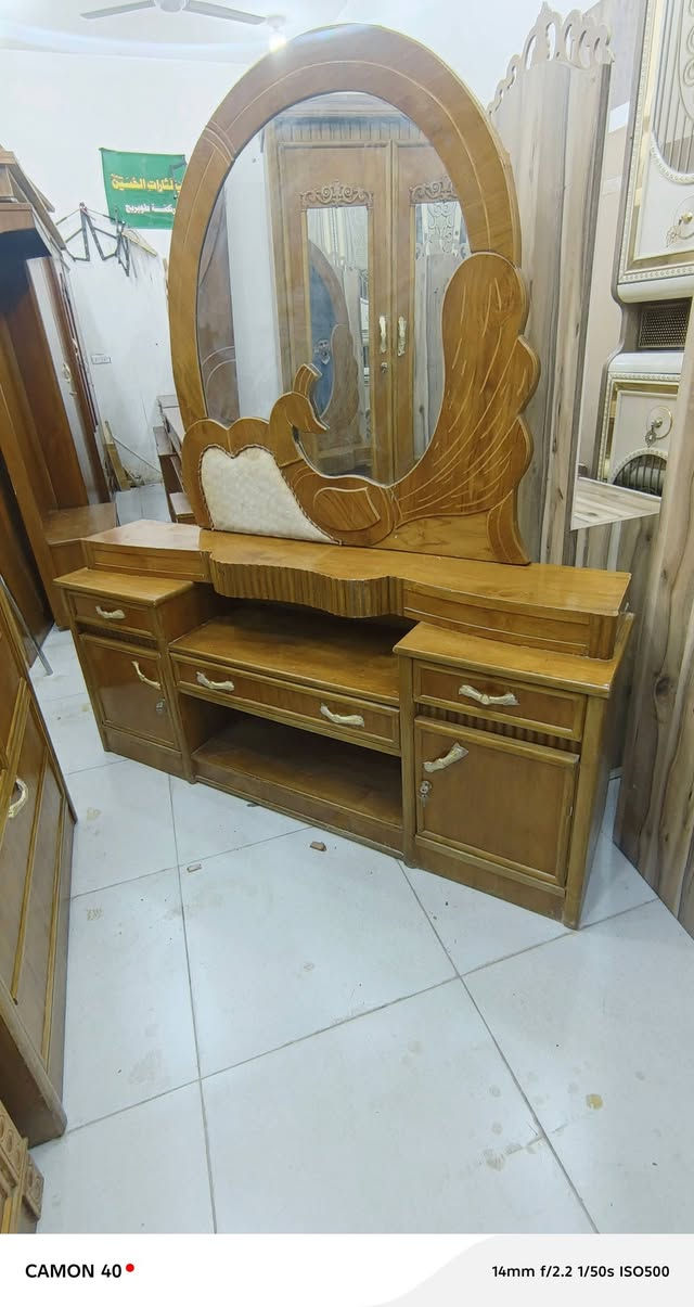 غرفه تزكام صاج ثقيل طابق وربع نظافه فول العنوان اربع سايدات جدد مال عبجية قرب صيدلية محمد جاسب بدر ميسان (نشتري جميع الغرف تركيه والعراقية والكناتير دز خاص) ***********
