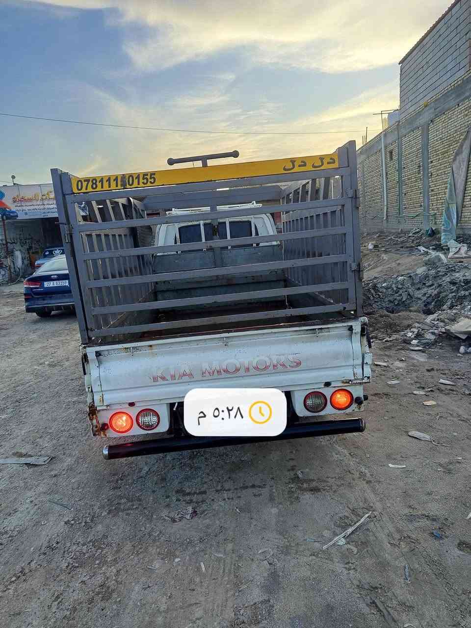 السلام عليكم ،،2014،،رقم ذي قار،سنويه،،29،،سياره مال جني خيرمن الله ،،مكاني ذي قار سوق الشيوخ،،السعر،83،وبيه مجال بسيط،ملاحضه،السياره ،بيه خدشات اوطخات،بسيطه،،***********
