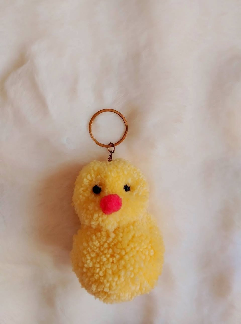 إذا تحبين الاشياء الناعمة والمميزة 🥹💕
مداليات كروشي شغل يدوي بتفاصيل تجنن 🐝✨
اختاري الشكل اللي يعجبج وخلي مفاتيحج تتميز 😍

🚚 توصيل لجميع محافظات العراق 🇮🇶
للطلب راسلونا خاص 💌


**إذا كنت صاحب هذا الإعلان وتريد حذفه لأي سبب، رجاءا أرسل رسالة إلى الدعم الفني**