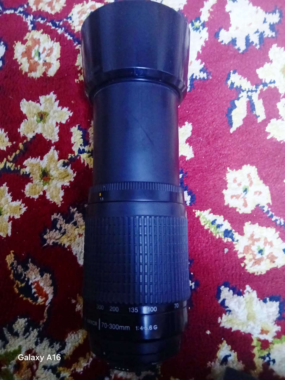 سلام عليكم
زوم رياضي نيكون للبيع. أو مراوس  70_300 
سعر ١٢٥ وبيه مجال  
توصيل موجود 
مكاني بغداد.       ***********
