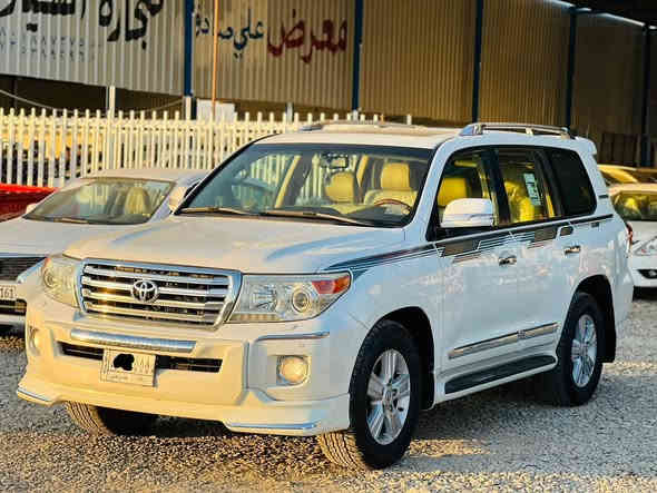 لاندكروز 2014 فطيم فول 
رقم بغداد مميز مشروع وطني باسمي
سياره جديده كلش ماشيه 168
مكفوله كفاله عدا رش بسيط بالجاملغ الخلفي
فول مواصفات1/1
8 ايرباك 
كشنات جلد+كهرباء 
مري شفط+قلاب
وباقي المواصفات المعروفه 
بيع او مراوس اوبتما او سوناتا
العنوان بابل الشوملي
السعر 378$ وبيها مجال استفسار 
***********
***********
