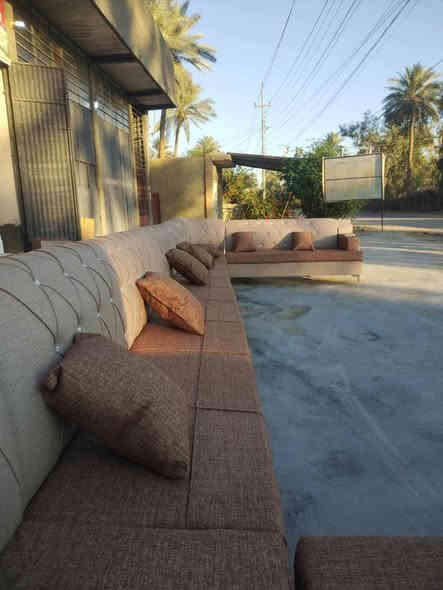 السلام عليكم
يوجد تخم ديوان استندر عشر مقاعد 550 او بيه مجال قليل مع ضمان ثلاث سنوات
ويوجد ديوان تفصال سعر المتر 90 درجه اولى مع ضمان يشمل التوصيل 
العنوان طريق على ابن الحسين رقم ***********
