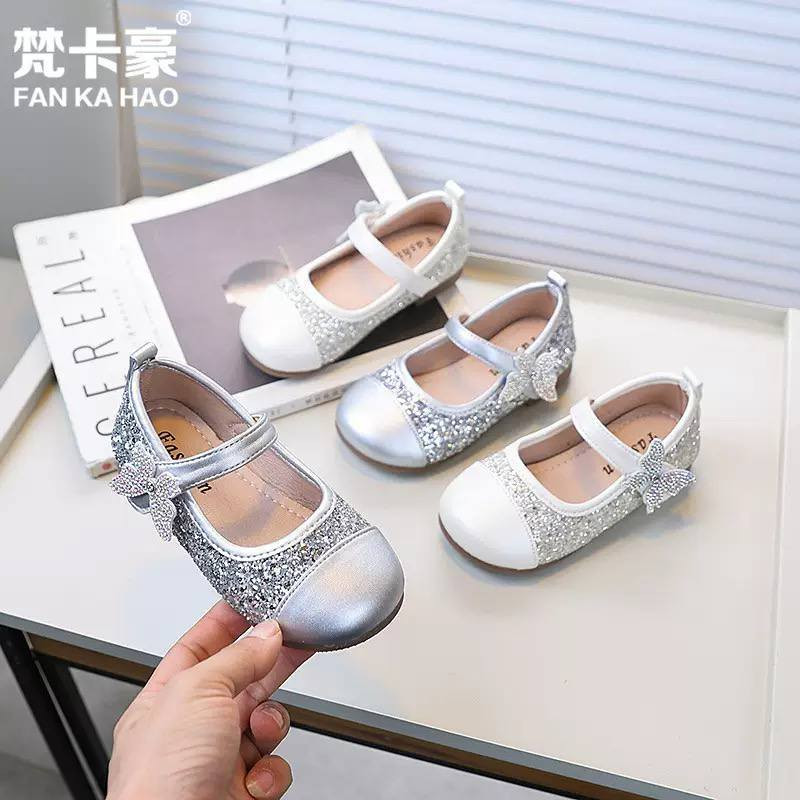 #جمله فقط
#حذاء 
قياس الكروب الاول 22-23-24-25-26

قياس الكروب الثاني 27-28-29-30-31

عدد الالوان : 

تعبئة الكارتون : 30 ( كل القياسات و كل الالوان )


**إذا كنت صاحب هذا الإعلان وتريد حذفه لأي سبب، رجاءا أرسل رسالة إلى الدعم الفني**