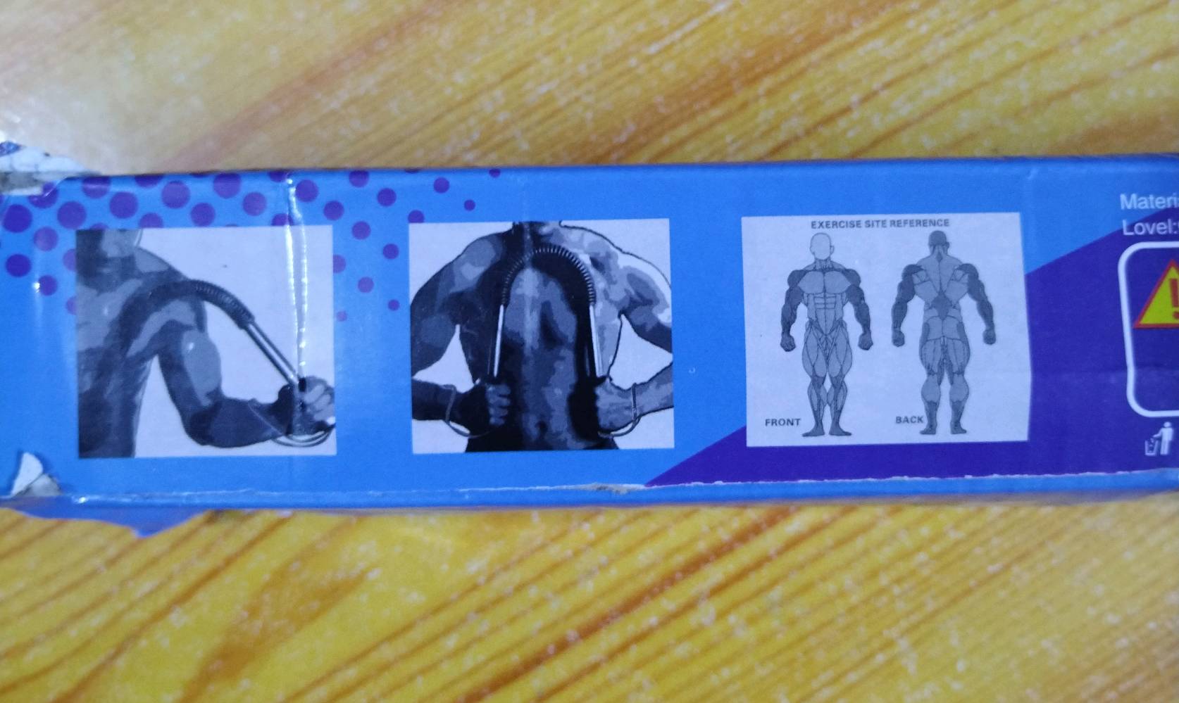 نابض حلزوني مقاوم لاداء التمارين الرياضية لزيادة قوة العضلات والمطاولة بقوة  ٣٠ كيلو يفيد المستوى المبتديء والمتوسط بالة جديد غير مستخدم ، السعر قفل فقط ١٣ الف دينار.
يوجد توصيل لجميع المحافظات ٥٠٠٠ دينار.