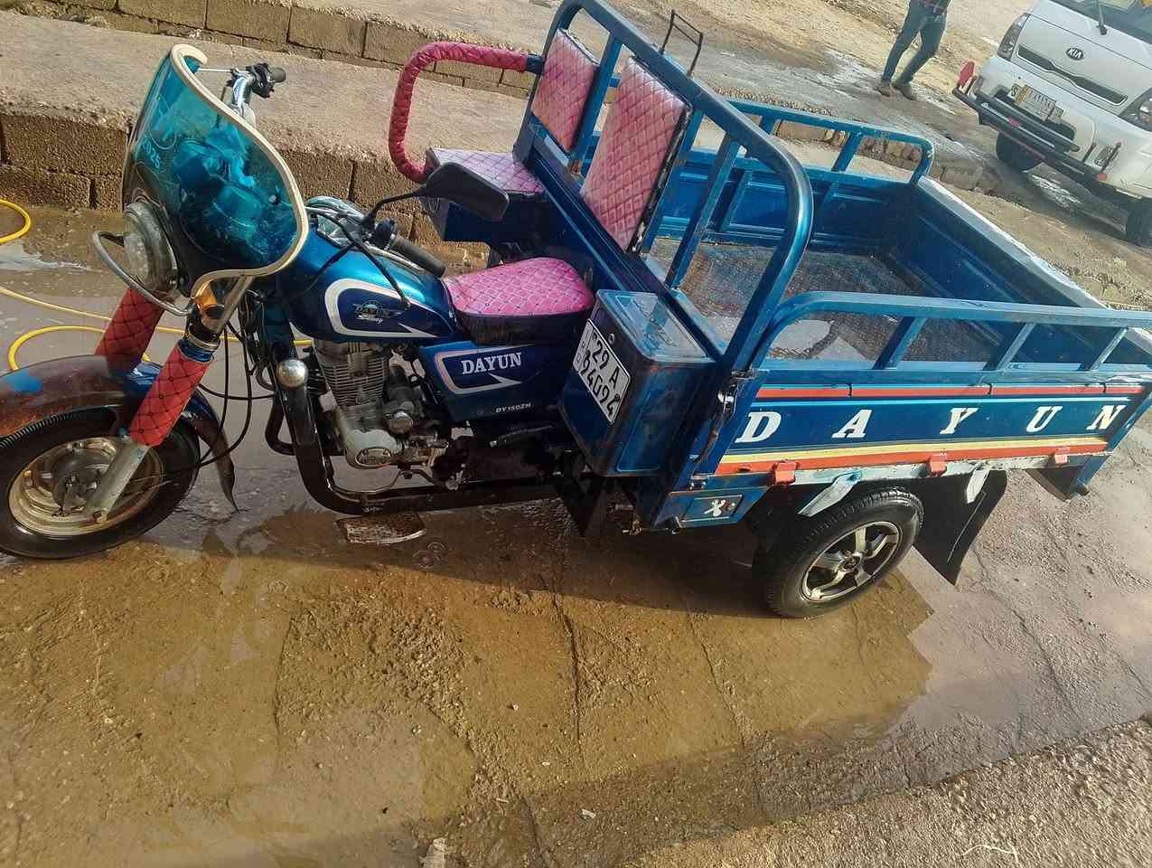 سلام عليكم ستوته نضيفه 2020رقم وسنويه مكان كوت نواب ضباط
***********
