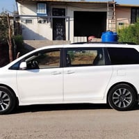 سينا للبيع موديل 18 بيها اربع قطع  سيارة بأسمي سنوية2030 سعر 195$ مجال...