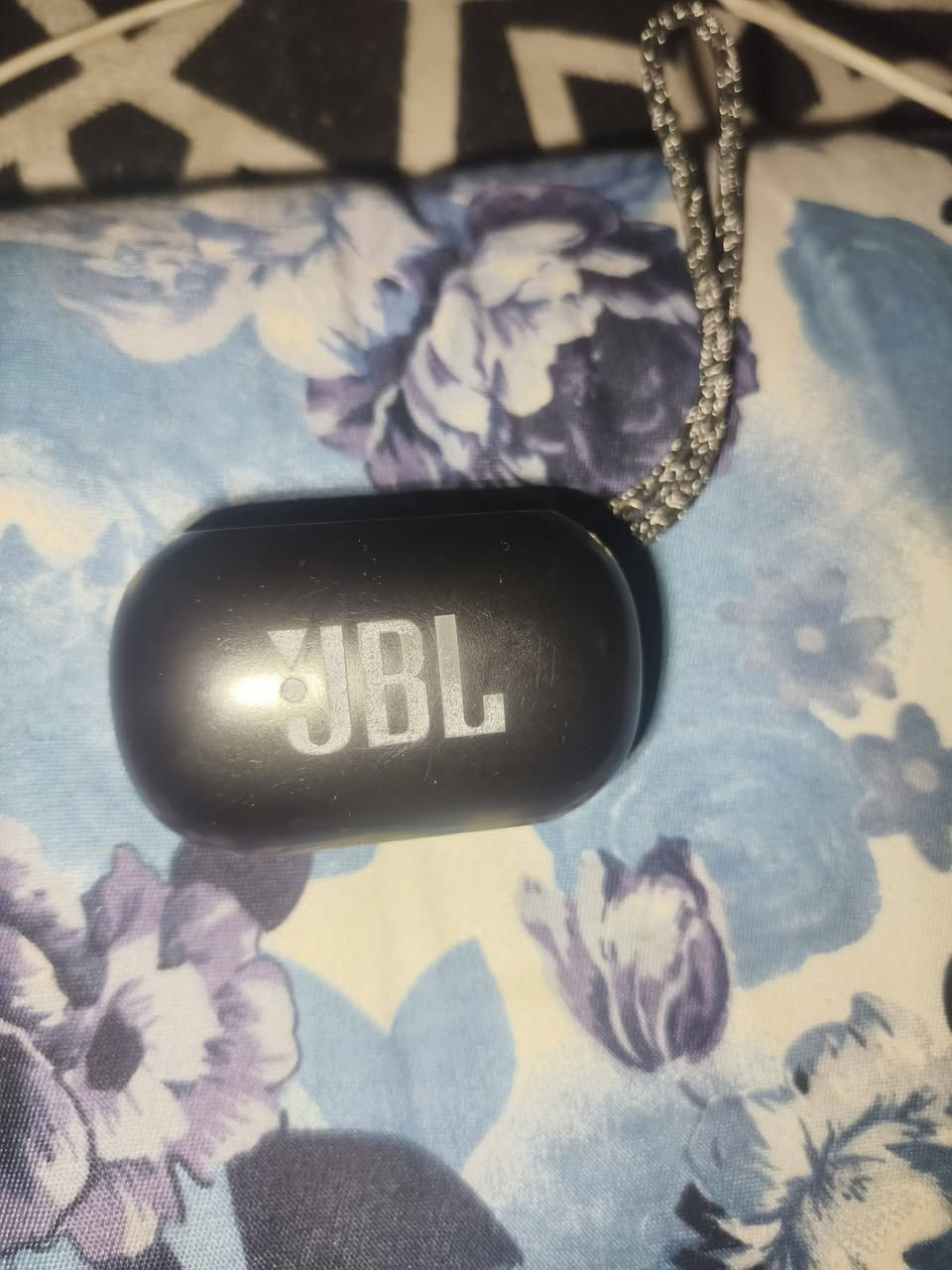 سماعات jbl reflect flow pro للبيع
غنيه عن التعريف بسعر 50 وبيها مجال (بدون اي ملحقات فقط هيه)  اي استفسار بخصوص السماعه خاص


**إذا كنت صاحب هذا الإعلان وتريد حذفه لأي سبب، رجاءا أرسل رسالة إلى الدعم الفني**