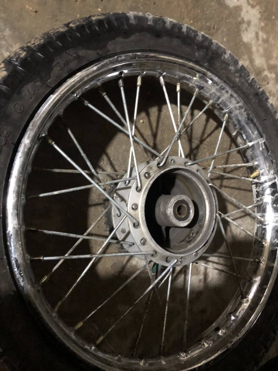 ويل سيم خلفي طاك بي 5 سيام ولايتات ببومه زوج قيم واخذ مكاني 7 كيلو ***********
