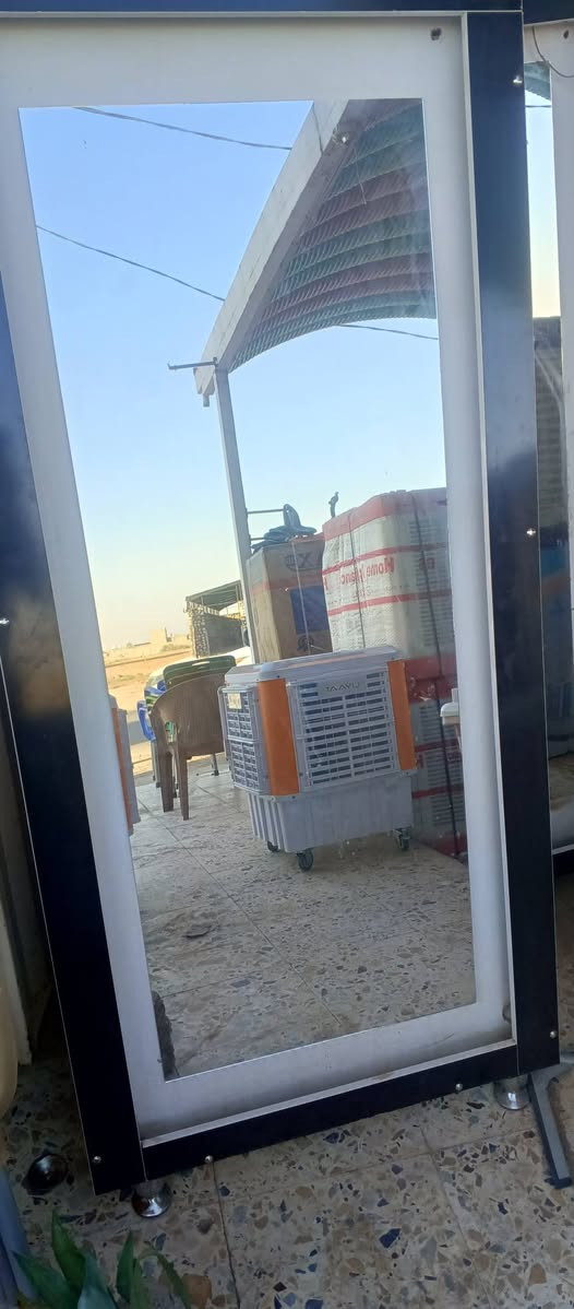 للبيع ثلاث قطع مستخدم شي قليل
سعر خاص


**إذا كنت صاحب هذا الإعلان وتريد حذفه لأي سبب، رجاءا أرسل رسالة إلى الدعم الفني**