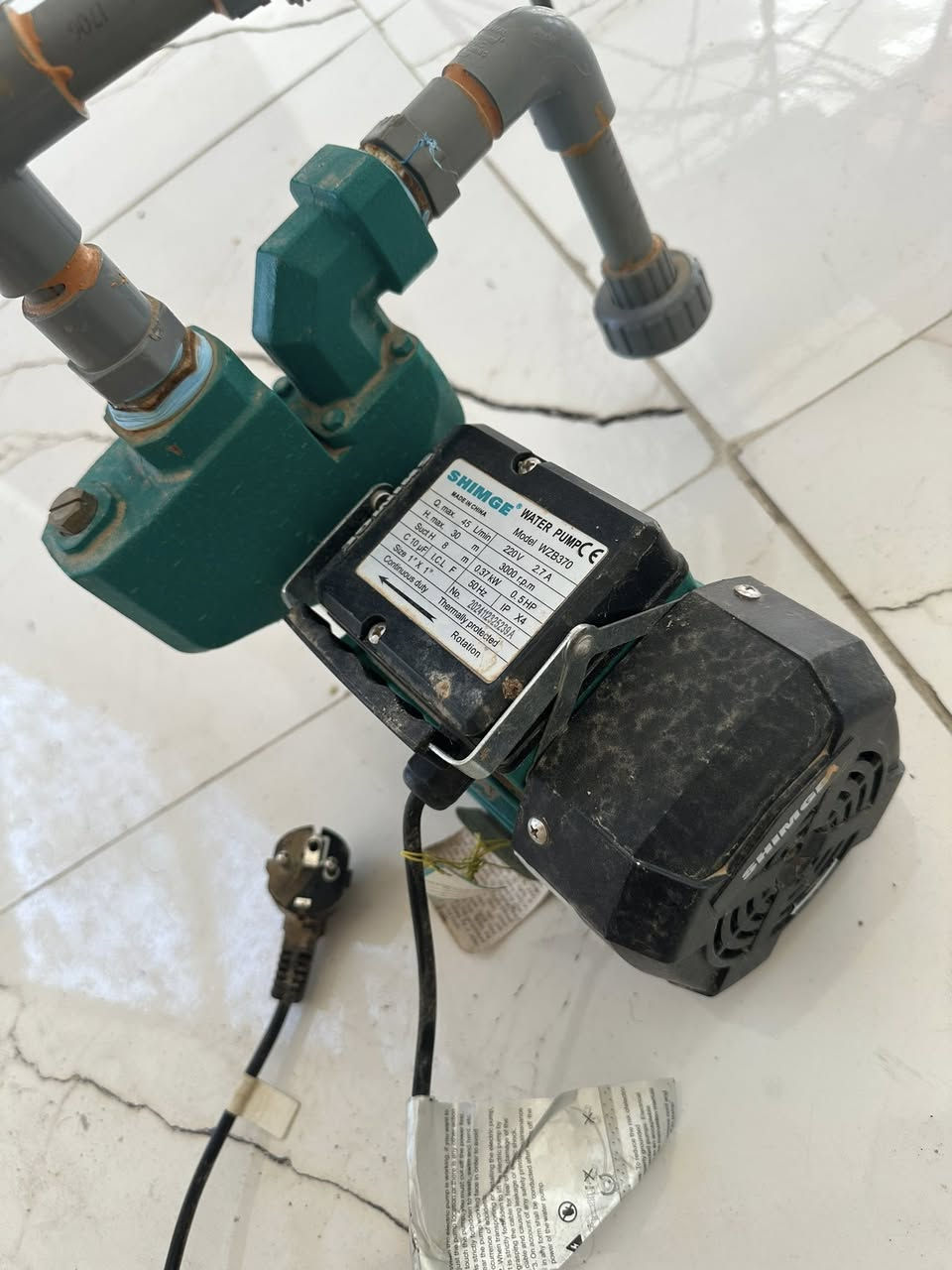 ماطور ماء جديد مستخدم ٤ اشهر السعر 50 الف مقابيل مستشفى التركي
***********
