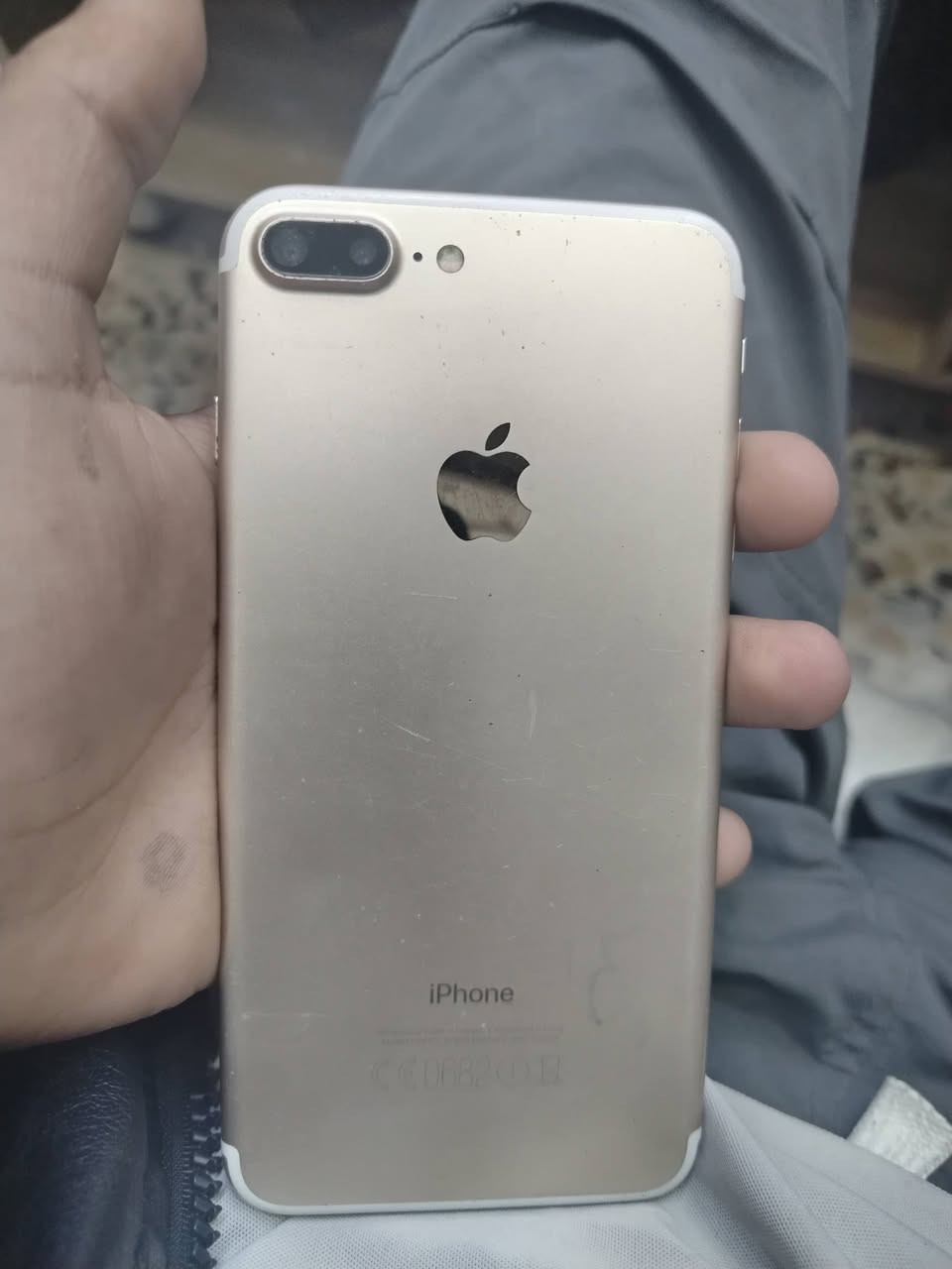 ايفون سفن بلس كاميرات شغالة دكم علي نصي تشغيل
بطارية 100 بي ايكلود التلفون طفه فجأة شاشة شغالة لون ذهبي ذاكرة 128 مكاني بغداد الدورة *********** السعر 40 وبي محال بورد شغال
