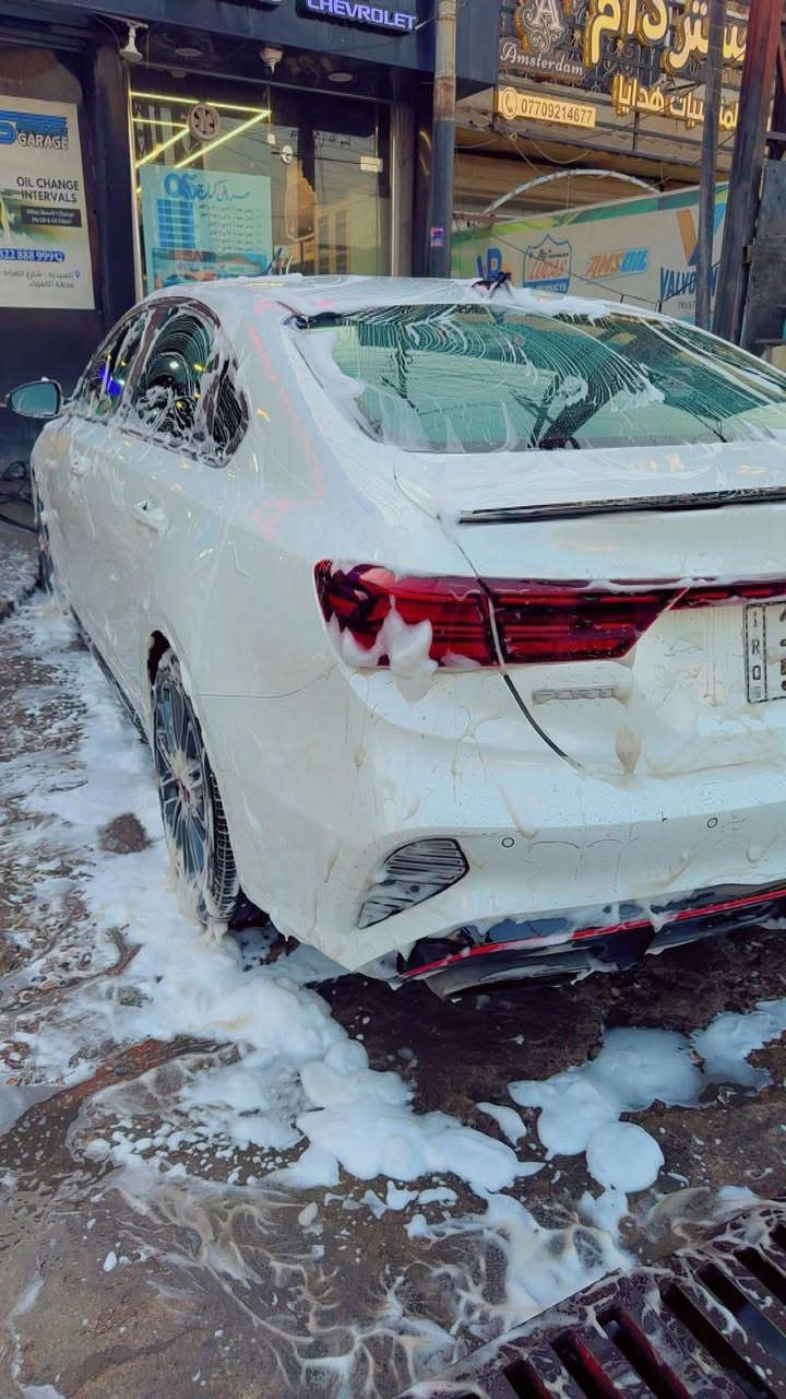 كيا فورتي 2023 GT للبيع فقط
اعلى فئة فول مواصفات 1/1

السيارة ليبل واحد لا صبغ ولا تبديل 

رقم بغداد ب اسمي 

تخم تاير جديد 

بصمة تشغل  

بصمة ابواب + تشغيل عن بعد 

كشنات تدفئه تبريد جلد كشن سائق كهرباء

دركه مختومه GT على شكل حرف D

ختم GT في الدشبول مضيئ متغير الاوان 

قطعتين تبريد 

سستم صوت هارمن 

رادر 360 درجه 

تحديد مسار + بريك اوتو 

قياده ذاتيه 

حساسات خلفيه وجانبيه 

اكزوز رياضي بلاد + شفتات ستيرن 

فتحه سقف سلايت 

اشاير امامي لد 

بك لايت لد

لايت فول زنون 

ويل رياضي 18 

هاند بريك بصمة

اوتو هولد 

شاحن لاسلكي 

اناره داخل لد ابيض

مكينة 1600 تيربو 210 حصان

كير DCT دبل كلج رياضي 

ماشيه 21.000 الف 

مكانها بغداد السيدية 

السعر : 18.000$

180 ورقة

الحادث موضح بالصور خفيف وبيها رصعات 2 وحدة بالبنيد والثانية بالقمارة مال شحن

صور الحادث بالصور 

*********** متوفر واتس اب

*********** كورك
