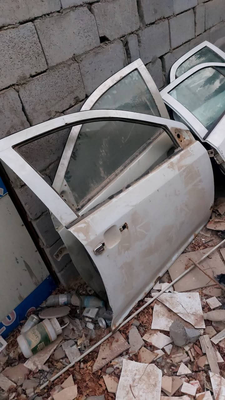 غراض جيلي ام كي للبيع على هذا الرقم ***********
