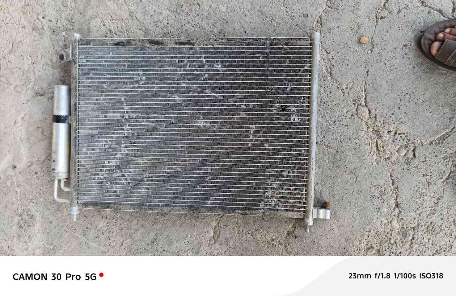 السلام عليكم ورحمة الله وبركاته
 راديتر افيو مال تبريد موديل ٢٠٠٥
مع البانكه مكلف بالنشر ***********
