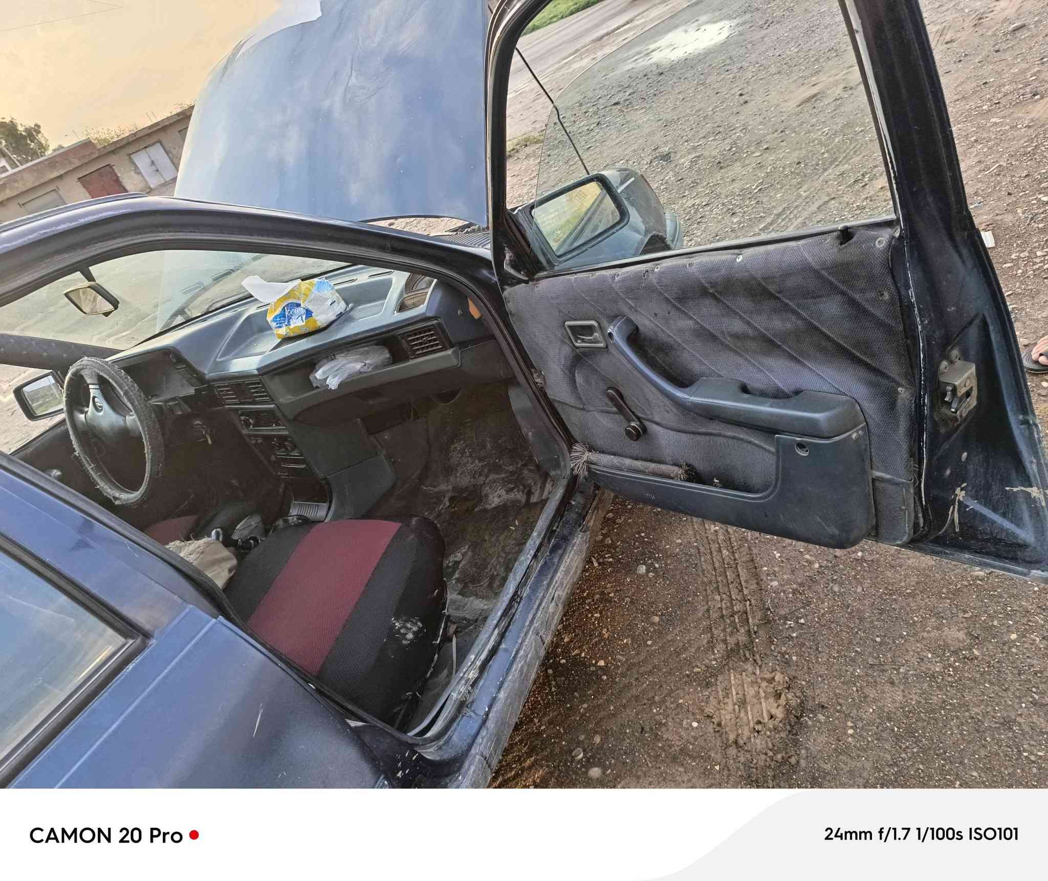 السلام عليكم كاديت رقم نكليزي شرط اتحويل كاربون ماستر  تايرات جدد طخم جديد كهرباء كلهه شغاله مكينه وكير خير من الله اسعر 22مكاني الشركاط بيع فقط ***********
