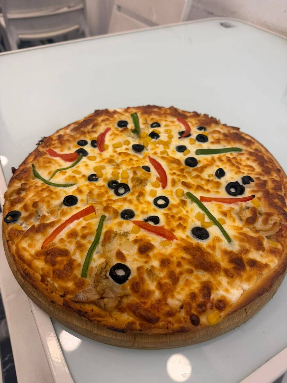 إذا الجوع يحچي…🤩🤩
لحم بعجين الموصل يجاوبك  😉😉
الحريه الدور شارع العريض مقابل كص علي الشهير والتوصيل مجاني كافة مناطق الحريه
أرقام التوصيل
***********
***********
