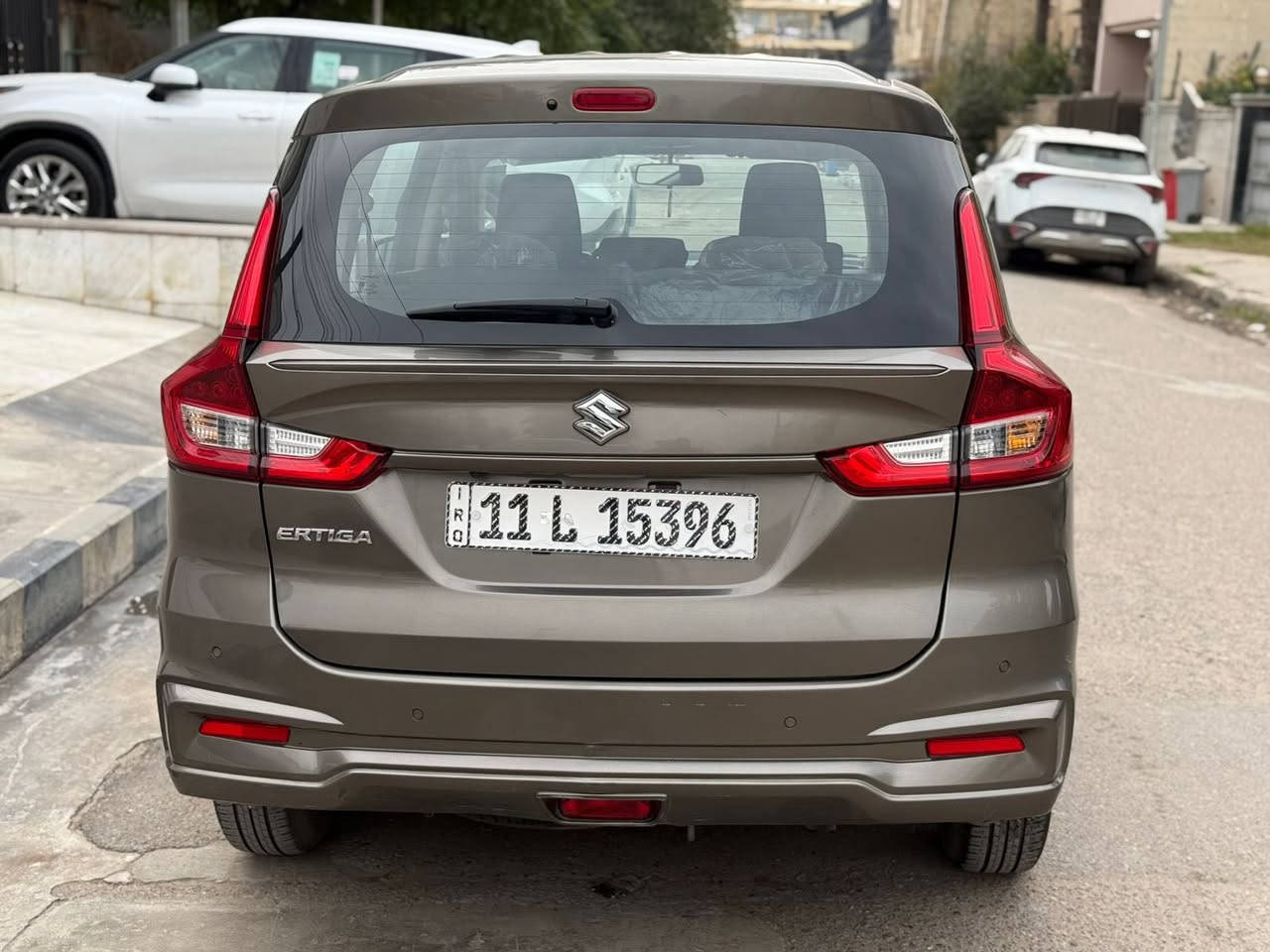 سوزوكي ارتيكا 2024 ضمان شركة الصادق وكيل سوزوكي ( بعدها تحت الضمان ) 
( السيارة حرة تحويل ثاني يوم بأسمي ) 
محرك 1500 ( كير و محرك تويوتا )
7 راكب
تيريد امامي خلفي
ماشية 22 الف كيلو فقط
السيارة بيها صبغ بين الباب و الجاملغ الخلفي الايمن

السعر 13,800 $
رقم بغداد 
مكانها بغداد / شارع فلسطين 
***********

بيع فقط بدون مراوس او اقساط
