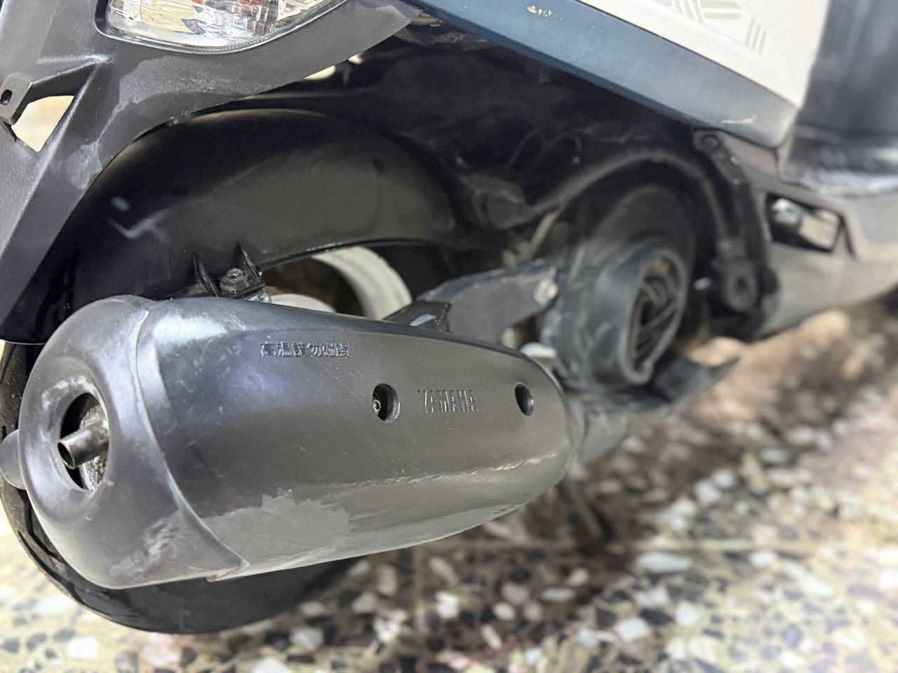 دراجه بوليس موديل2018ياباني موصيني قطع معدوده بالعراق دراجه مكفوله من كلشي من البرغي للمحرك شرط شلعه ومعدل تشك الكاع وبلاديه تايرات خلفي امامي جديد ماليزي سرعه 120اذا مو ختم واحد مرجوعه اجيب فيتر وتفحص المكان الامين للستفسار ***********واتساب
