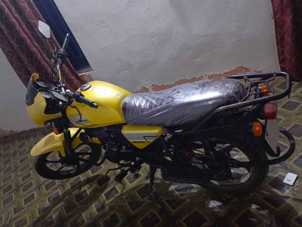 مكلف بالنشر / دايون موديل 2022 مكفوله  للبيع
العنوان /واسط /قضاء الاحرار / قريه 10 

للاستفسار صاحب الدراجه ***********
