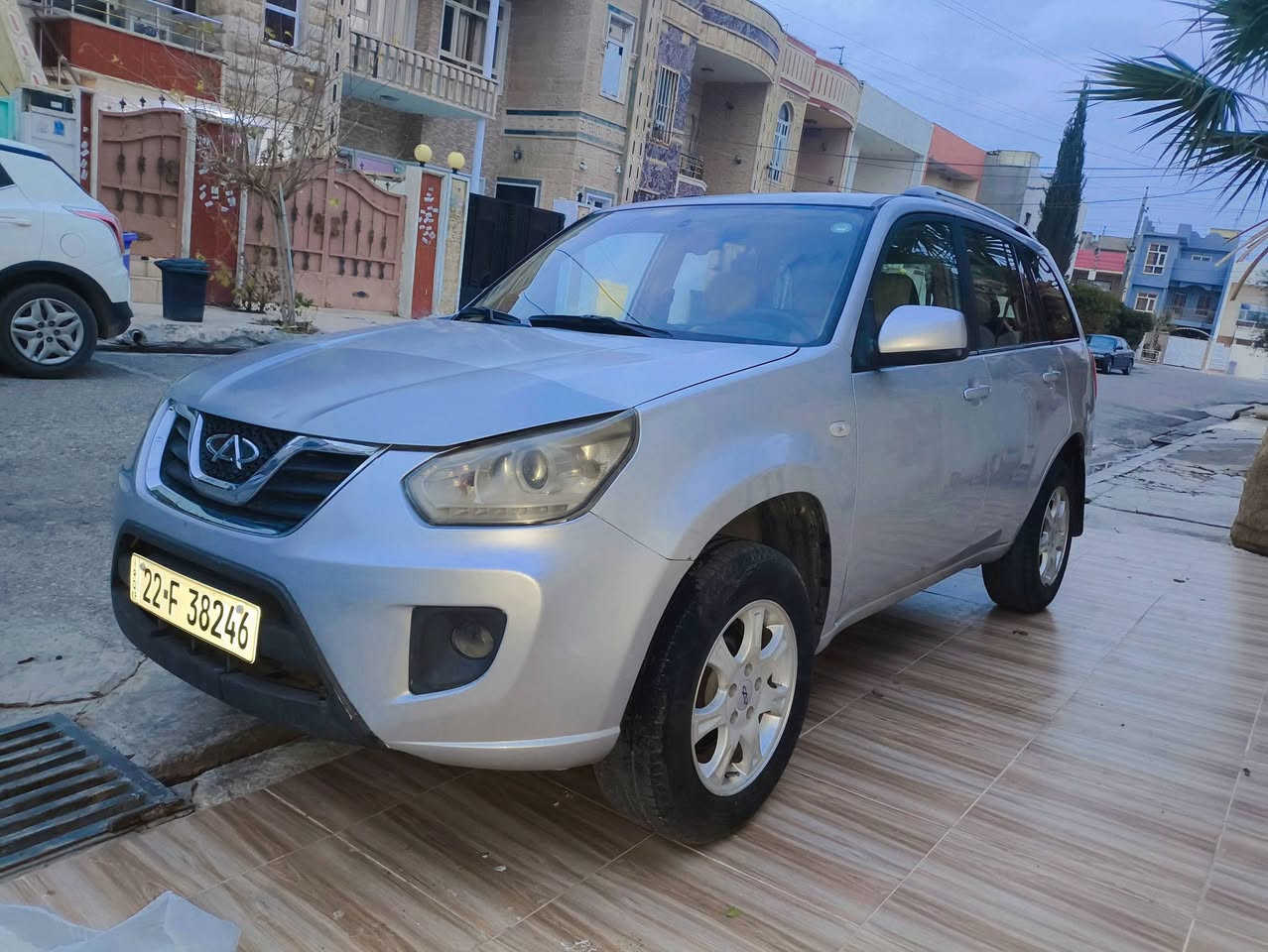 شێری تیگۆ 2014فول مواسەفات گێڕ سیمی مەرغوبە و ناوزەرد و سڵایدە 

گێڕ و مەکینە و تەبرید بەشەرتە
ڕەقەم و سەنەوی نوێیە تا 2029
 تەحویل و غەڕامە بەشەرتە بەناو خۆمە
بێ مەسرەف و چوارتایەی نوێیە
هیچ سبوغی نیە   تەنها دوو سێ جێی بچووک تعدیلی هەیە.
ڕەقەم هەولێرە و لەشاری هەولێرە

***********
