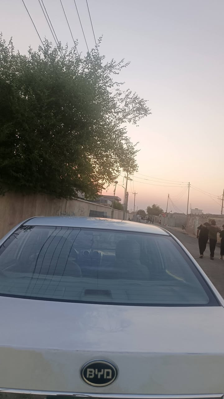 السلام عليكم ورحمه الله وبركاته شباب هاي بي واي دي موديل 13 للبيع العنوان ميسان  رقم الهاتف***********

