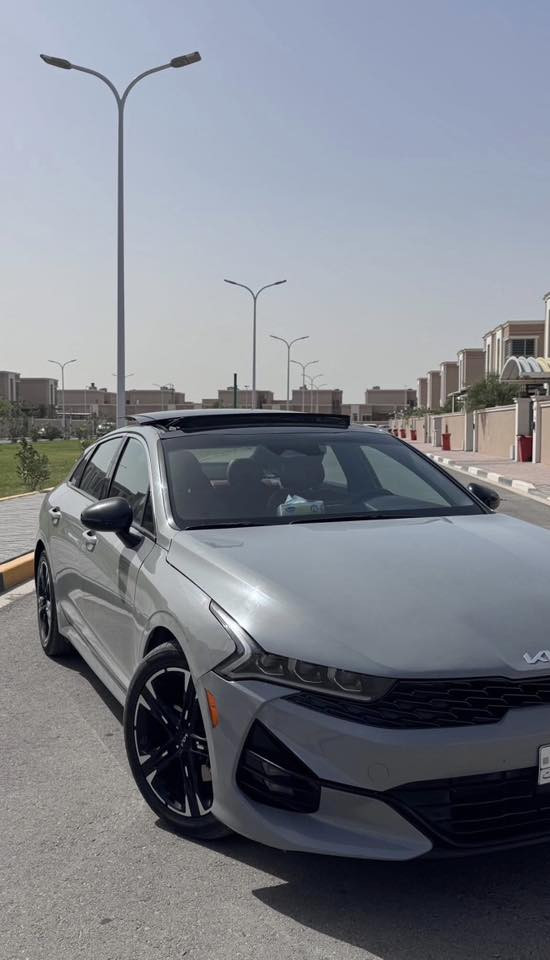 السلام عليكم ..
سيارة K5 مديل 2022 لون سمنتي اللون المرغوب
السيارة فول مواصفات فئة GT Line اعلى فئة بال K5
السيارة بانوراما فول سايد بريك بصمة كشنات كهرباء لون احمر
حادثها كدامك بنيد مبدل وطابة من امريكا بيها كلير بابين ومسوي سونارات ثنين للسيارة
السيارة حرة مرقمة بصرة الرقم الجديد بأسمي تحويل ثاني يوم
مكانها البصرة مركز المدينة - بالجبيلة
سعرها 158$ ورقة قفل قفل قفل ..
للتواصل :
***********
***********
