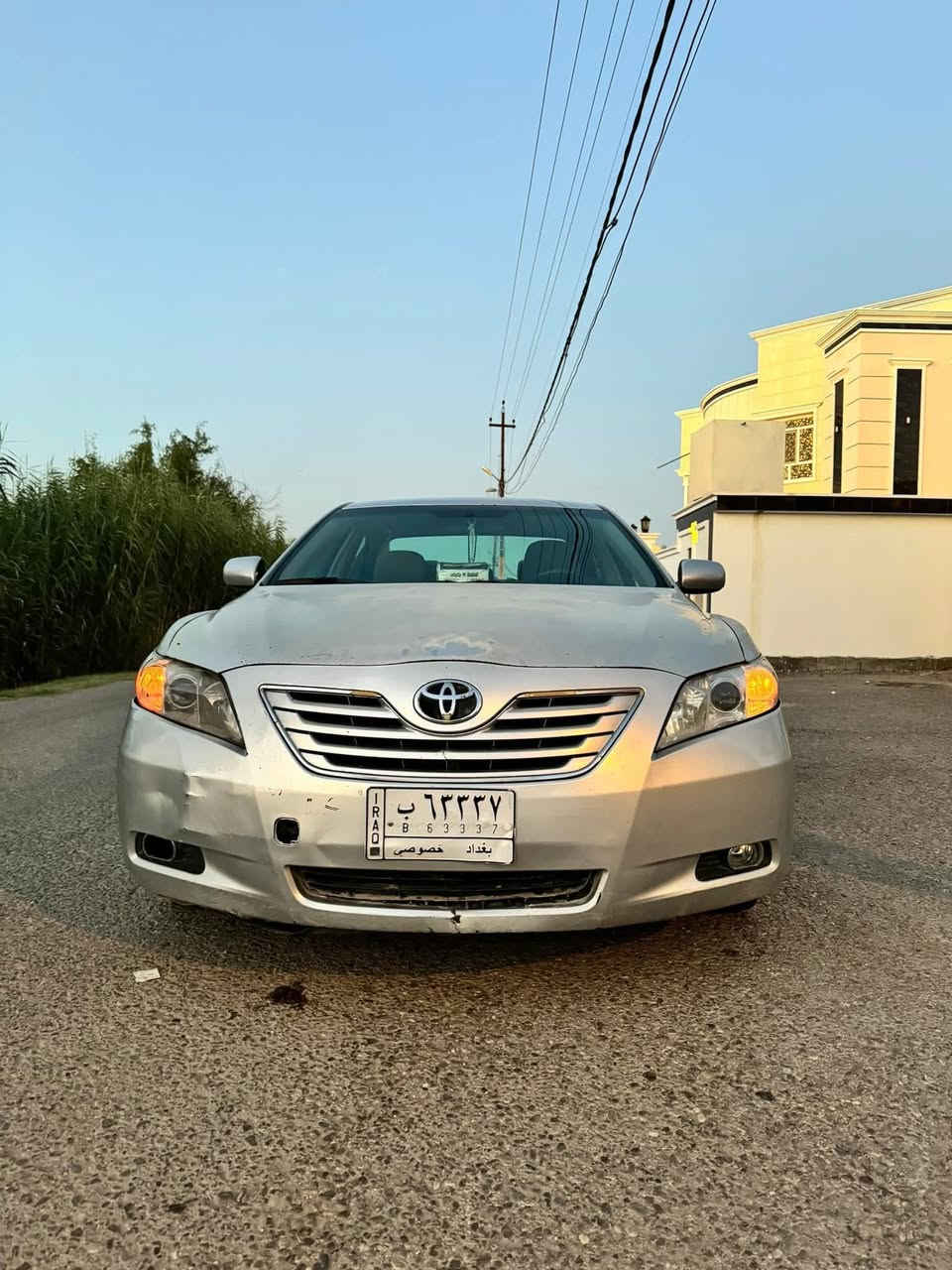 سلام عليكم 
سياره كامري 2009
رقم بغداد ابيض 
وارد امريكي 
ضره دعاميه اماميه
السعر 89
الاستفسار الاتصال ع رقم ‭0780 007 6379‬
