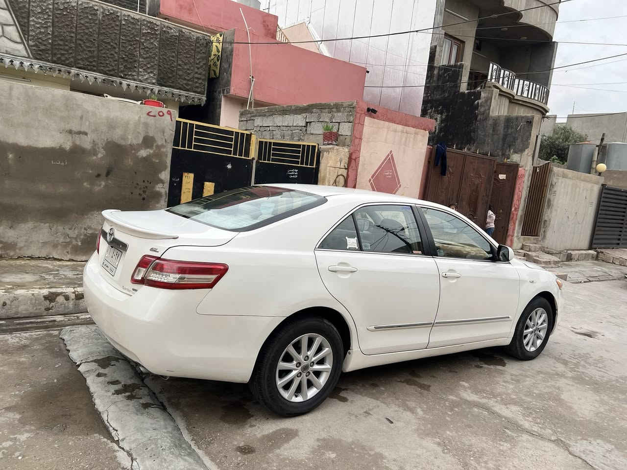 السلام عليك كامري 2007نضيفه مشروع وطني دفتر بانزين سياره كامله مابيها أي نقص الضرر بس جامرلغ إلمامي السيغ بس السعر115 مامتوجد عل فيس بس عرغم  عل***********
