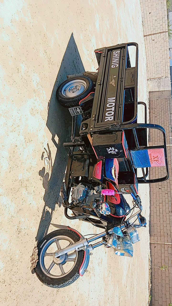 سلام عليكم ستوتة ام طير جمره لبيع رقم ***********مؤديل23اؤراق كامله ؤبليته بيهه كهربائيات كله شقاله اشاير بكلايتات دشبؤل شغال نكره سلف تخم تايرات جديد دبلات شغال بعدهه زيرؤ صفر نضافه كدامك مكاني ديالى حمرين سعر خاص خابرني ؤتدلل لحد يكسر مال ناس ؤتحياتي 💯💙💯
