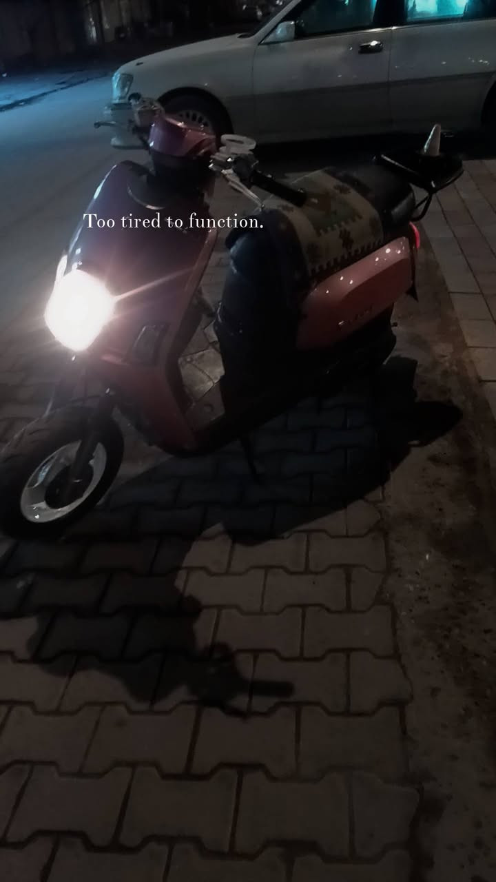 سلام عليكم ماكس بليسي البيع دراجة جديد حاوية تخبل بس الجاملغ الكدام مكسور وذا اكو مراوس بربعة كير اصولي عادي زرنكي كامل عادي مكاني نجف كوفة شارع المعمل السعرة 750


**إذا كنت صاحب هذا الإعلان وتريد حذفه لأي سبب، رجاءا أرسل رسالة إلى الدعم الفني**