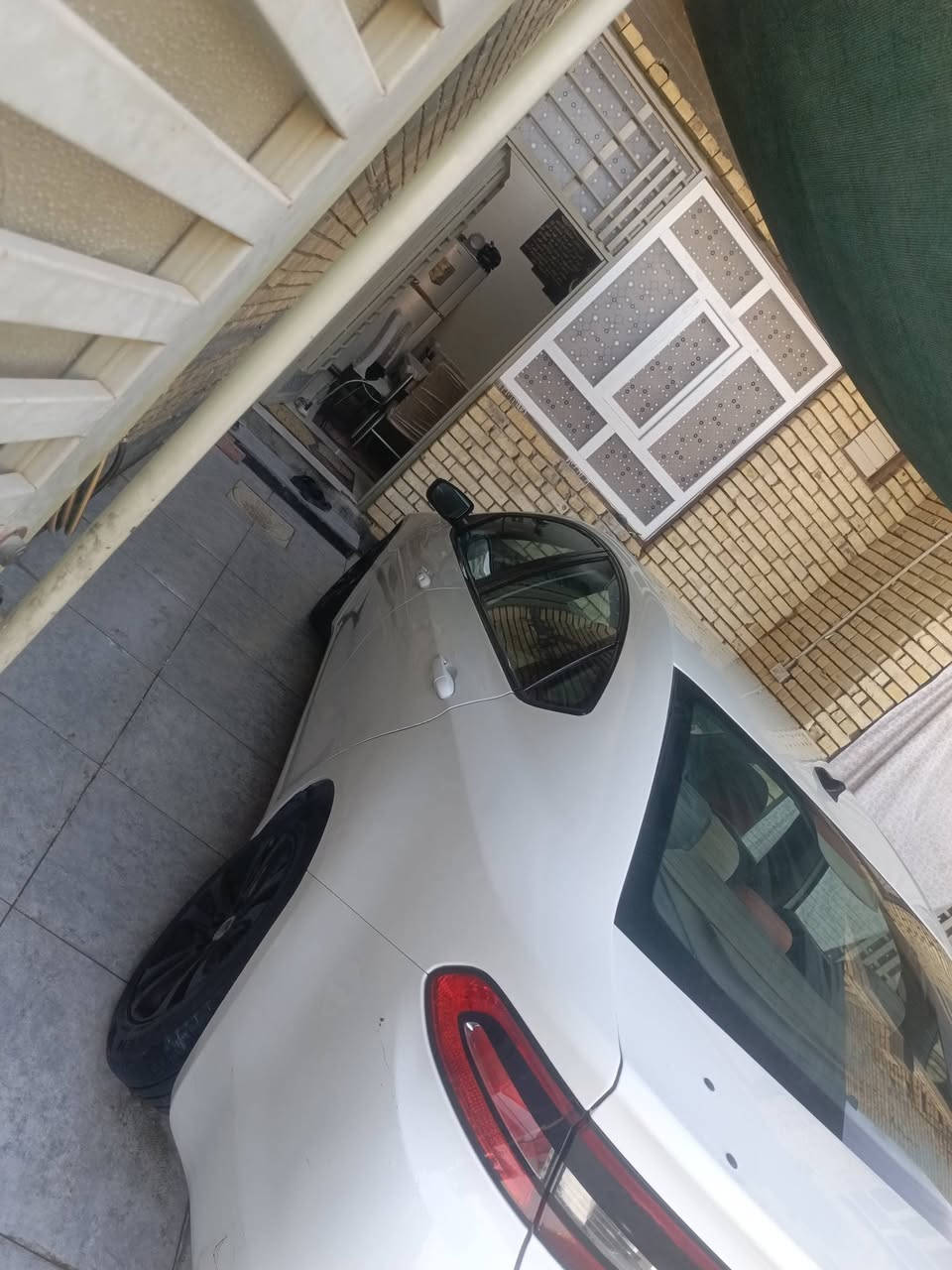 دوج دارات موديل١٤رقم بغداد بنيد مبدل وباب جاملغ خلفي بيهن صبغ سعر٩٥مكاني ناصرية ***********
