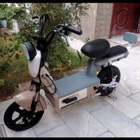 دراجة كهربائية • ٣٠٠ واط • مجال قليل