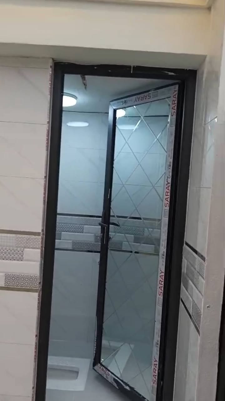 📢🏠دار للبيع 
طابقين 
~~~~~~~~~~~
طابو ملك صرف✏️📋
~~~~~~~~~~~
بناء جديد صفر غير مسكون 
~~~~~~~~~~~~
📐المساحه :-100م
~~~~~~~~~~~
📍الموقع العقار :- حي النور الثانية  
     قرب جامع الشهيد كمال شيخو
مكان المنطقة جيد قريب على المدارس وشارع الاطباء الحجاج

~~~~~~~~~~~
💸السعر :علق تم يصلك السعر
للاستفسار اكثر الاتصال على الرقم 
***********
***********
                                  
1-التعامل يكون مع صاحب العقار الشرعي .

٢-المكتب وسيط بين الطرفين ولحفظ الإجراءات القانونية والتأكد من صحة العقار قبل تسليم اي مبلغ بإشراف قانوني 

عنوان المكتب 
حي النور الاولى
مقابل متوسطة مندلي
________________________________________
نستقبل جميع العروض 
🏠السكنيه  🏛️التجاريه
