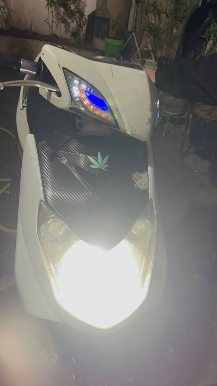 سلام وعليكم سكنس فحل نوزل خطين للبيع كامله مكينه 58 كام شفت وجواكيج رياضي كلجات رياضي خلفي kc أمامي wf قبل بانزين رياضي صالنصه رياضي يدات سكليتر رياضي اشاير لد امامي خلفي *********** للبيع او المراوس
