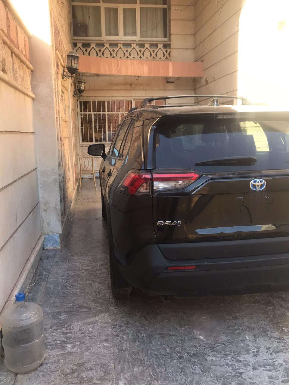 السلام عليكم راف فور 2024فول مواصفات XLEهايبرد بيها فطعتين موضحات بل صور رقم بغداد بسمي السياره اماشيه من امريكا116الف ميل  عنوان ديالى بعقوبه 
سعرها 215وبيها مجال 
***********
