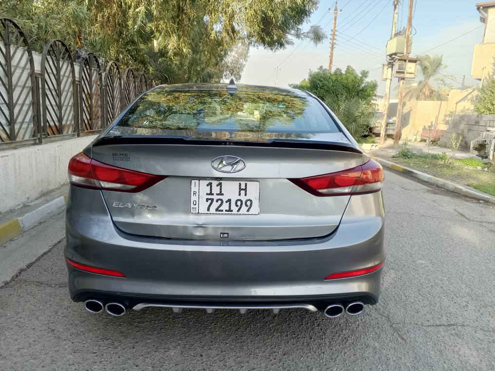 سلام عليكم 
النترا 2018 أمريكي حادثها موضح بالصور بالعراق نرش البنيد والجاملغ بدون دواخل ابيعلك 4قطع بدون دواخل  سياره جاهزه كير مكينه تبريد تخم تاير جديد شاده جاهزه مناقصها شي باسمي شخصيا السياره احلى من الصور تجي وتشوف بعينك بالعافيه عالياخذها
العنوان بغداد شهداء البياع 
السعر 116
*********** بغداد, العراق
