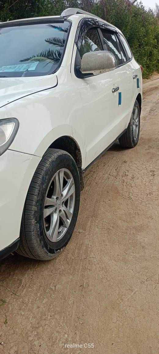 سنتافي 2010خليجي 6V صبغ حزام سعر120وبيها مجال مكلف بل نشر الاتصال***********
