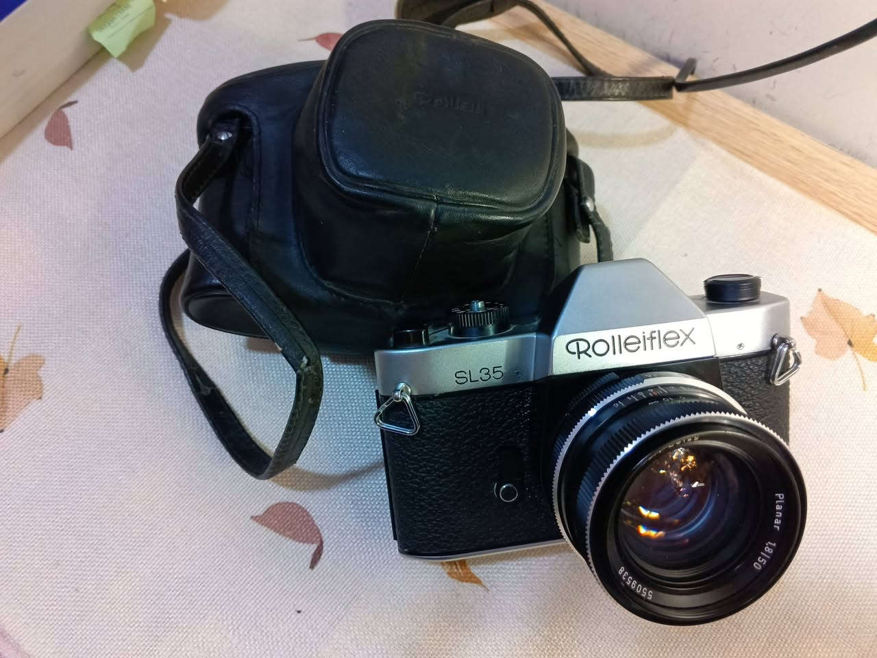 كاميرات فيلم كلاسيكية لهواة التصوير والتحف
RolleiFlex & Kodak Retinette كاميرات ألمانية قديمة أصلية


**إذا كنت صاحب هذا الإعلان وتريد حذفه لأي سبب، رجاءا أرسل رسالة إلى الدعم الفني**