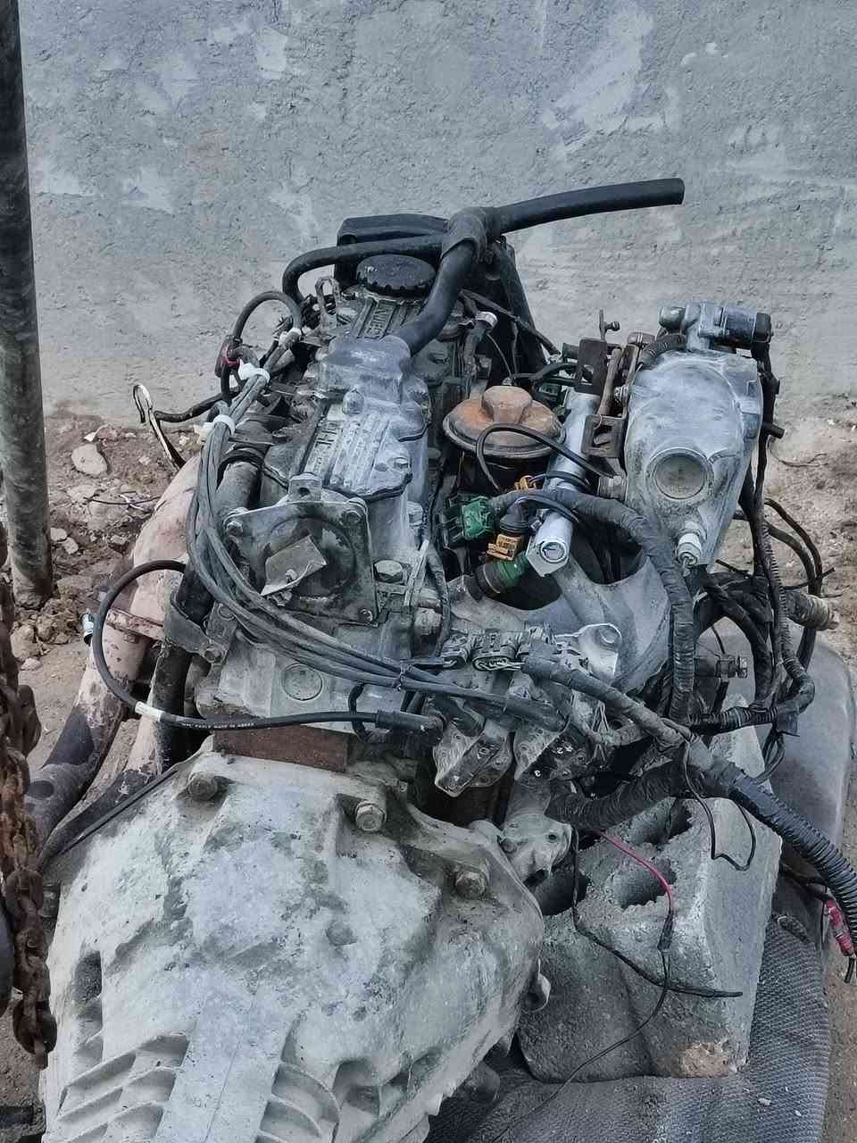 سلام عليكم محرك وگير مال برنس لابخار ولاتنقيص گير عادي مكاني نجف 
سعر500
***********
