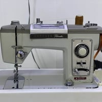 مەکینەیەکی چاکو بێعەیب  24نەخش تەنها110 هەزر 07501750884   07700680230