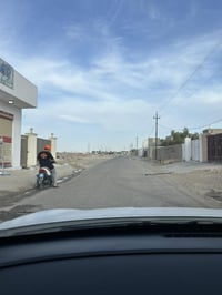 ٢٥٠م • مدخل الفرسان • محلات