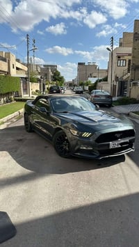 *فورد موستنك 2015 كشف  *محرك v6 3700  *ماشية 135 ميل *لون زيتوني طوخ م...