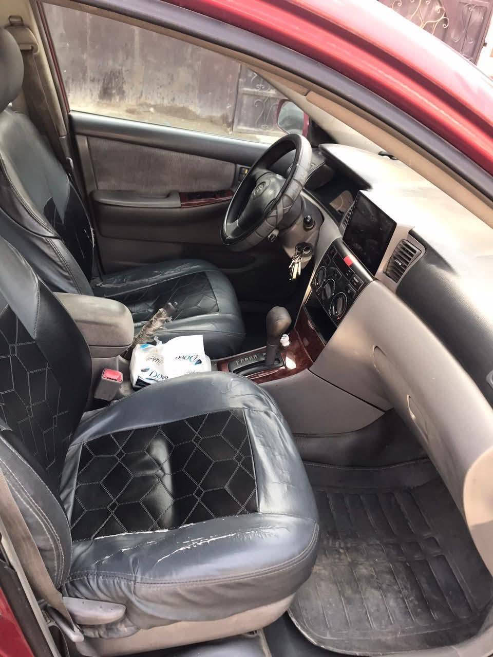 كورلا نحله 2008بدون حادث قطعتين صبغ ***********
